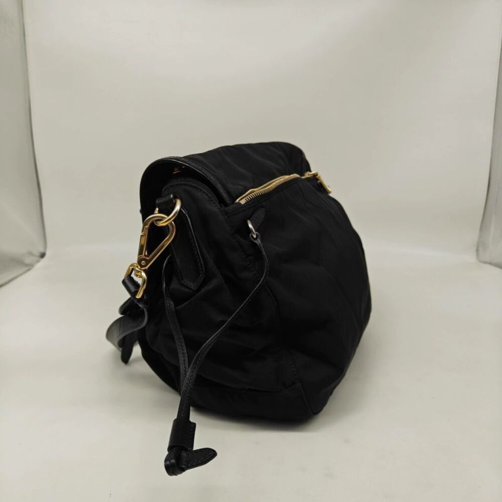 Prada Women Pre-Loved Bag Very Good Condition - Picture 5 of 9
